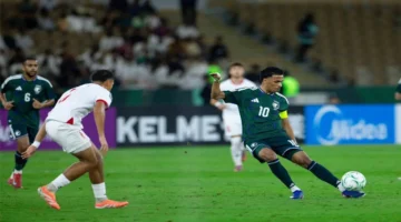 صافرة البداية.. مواجهة السعودية وفيتنام في نصف نهائي كأس آسيا 2025